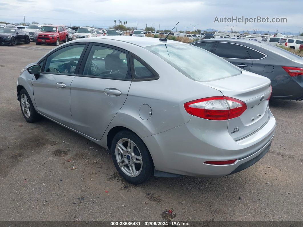 2017 Ford Fiesta Se Silver vin: 3FADP4BJ4HM138438