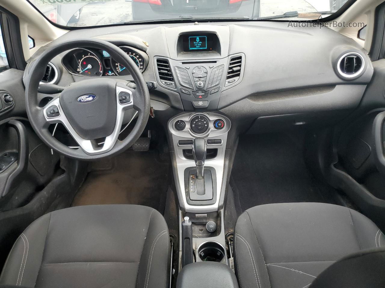 2017 Ford Fiesta Se Серый vin: 3FADP4BJ4HM156499