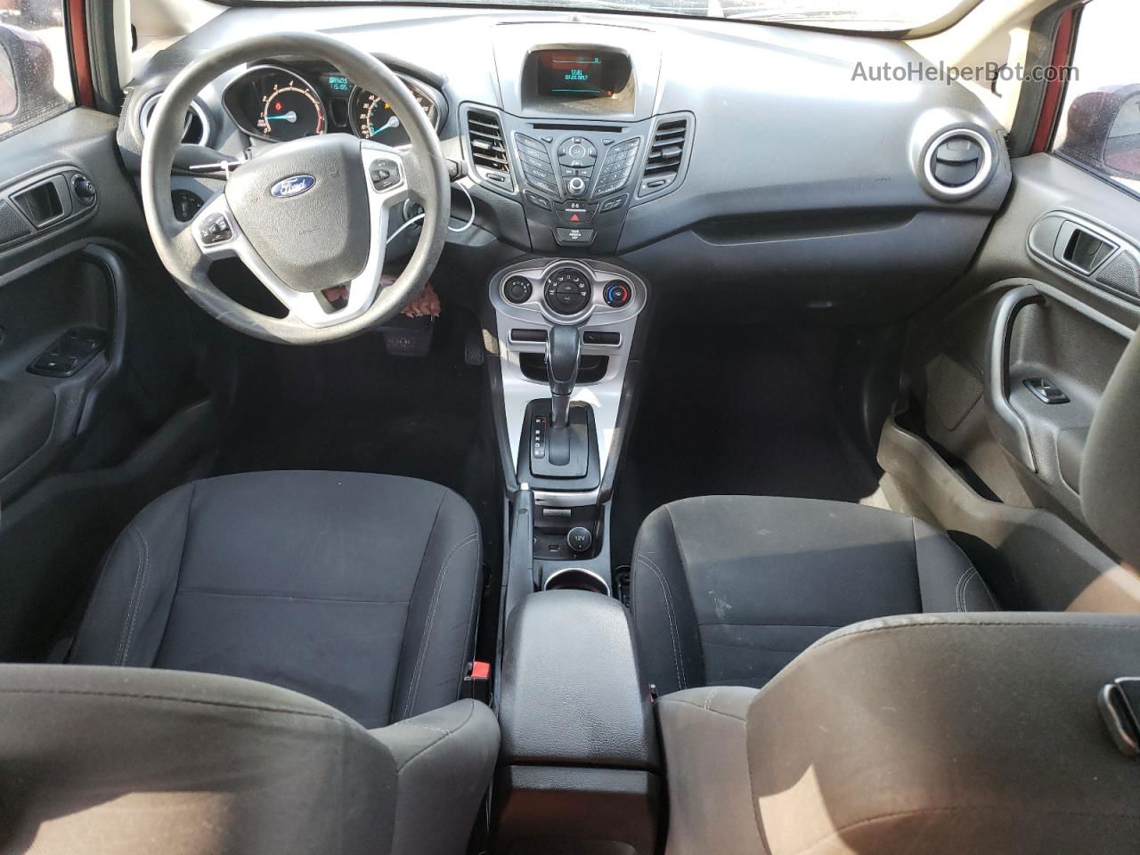 2017 Ford Fiesta Se Красный vin: 3FADP4BJ4HM158026