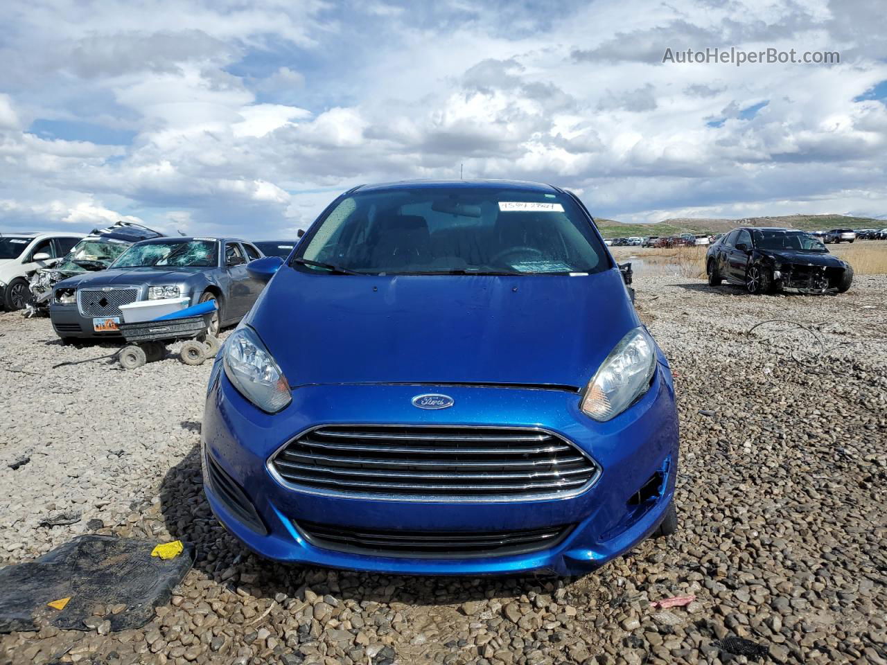 2019 Ford Fiesta Se Blue vin: 3FADP4BJ4KM135224