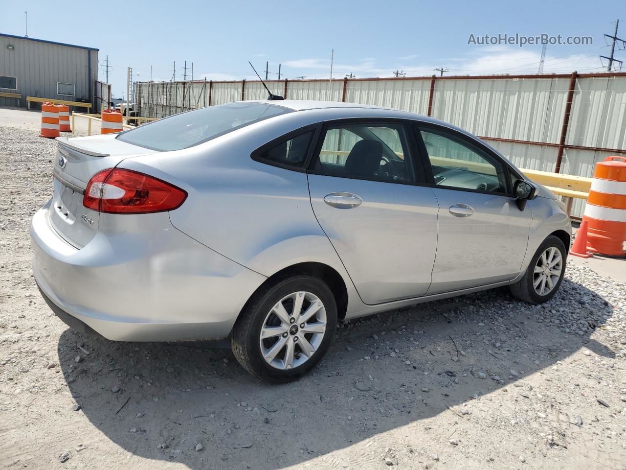 2011 Ford Fiesta Se Silver vin: 3FADP4BJ5BM119081