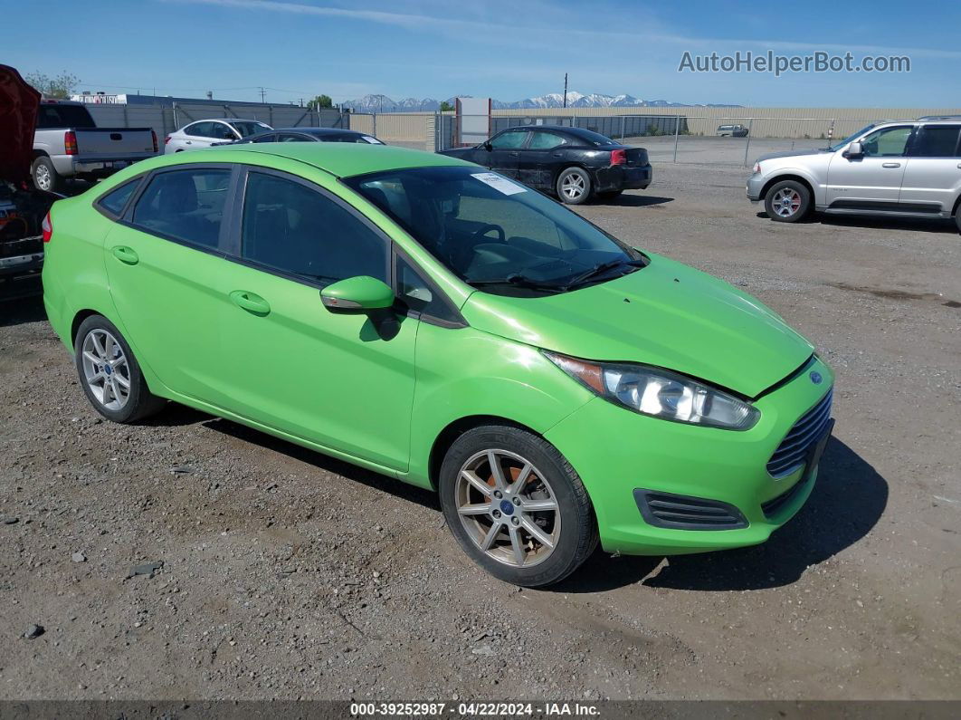 2015 Ford Fiesta Se Green vin: 3FADP4BJ5FM205450