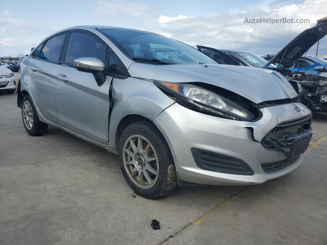 2016 Ford Fiesta Se Silver vin: 3FADP4BJ5GM188439