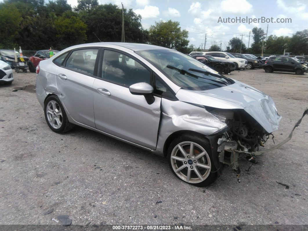 2019 Ford Fiesta Se Silver vin: 3FADP4BJ5KM112664