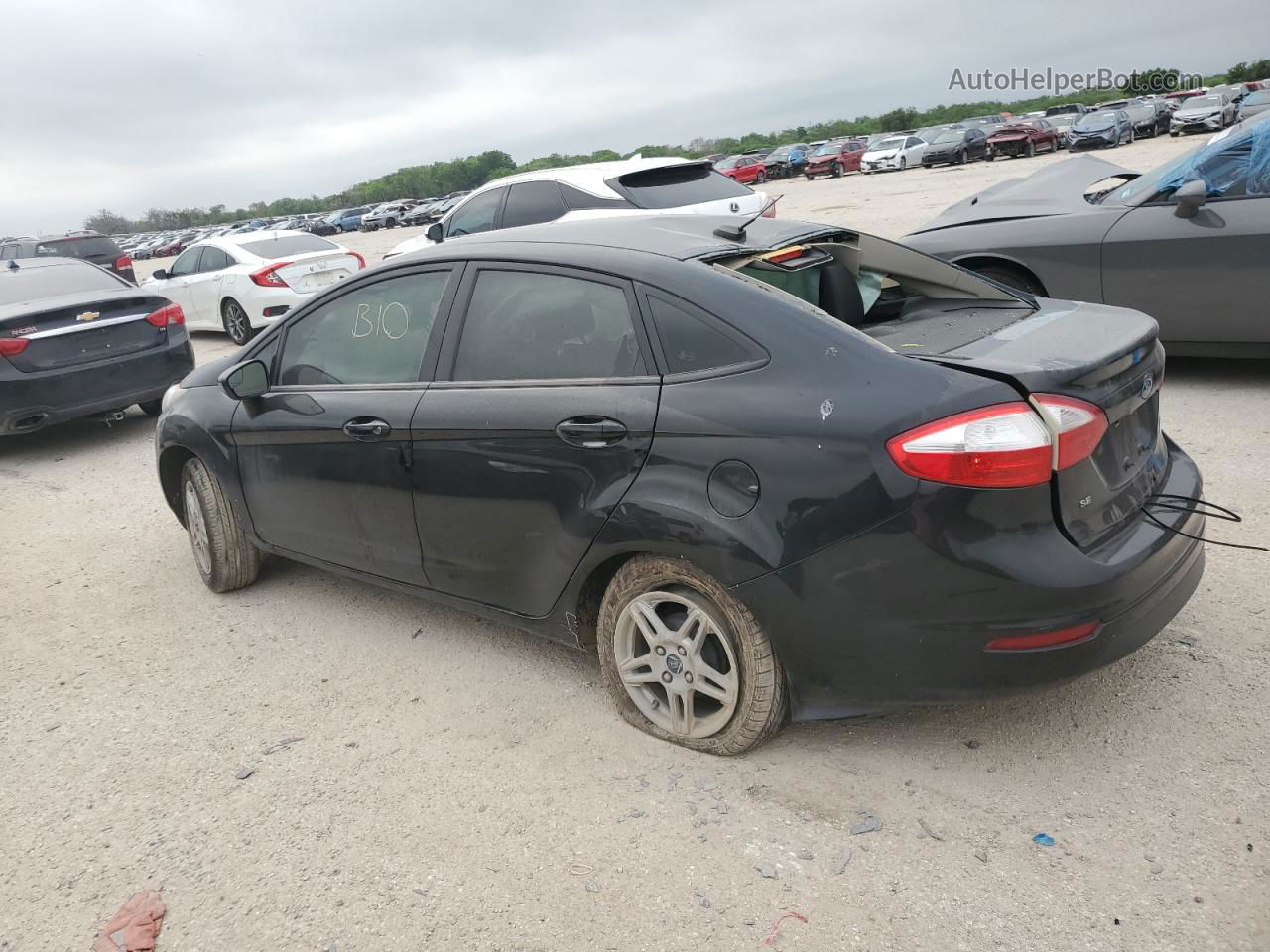 2019 Ford Fiesta Se Черный vin: 3FADP4BJ5KM147494