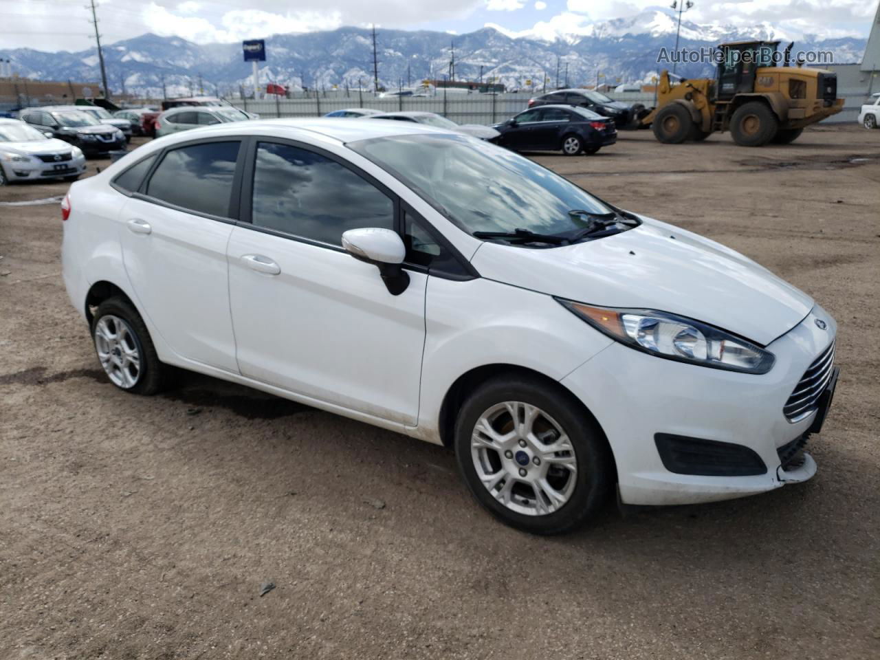 2015 Ford Fiesta Se White vin: 3FADP4BJ6FM221527