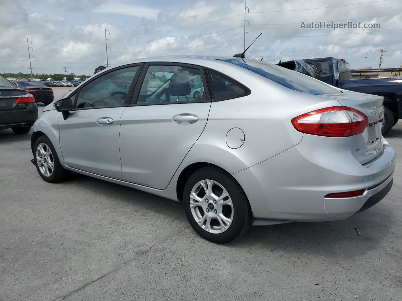 2016 Ford Fiesta Se Silver vin: 3FADP4BJ6GM166482