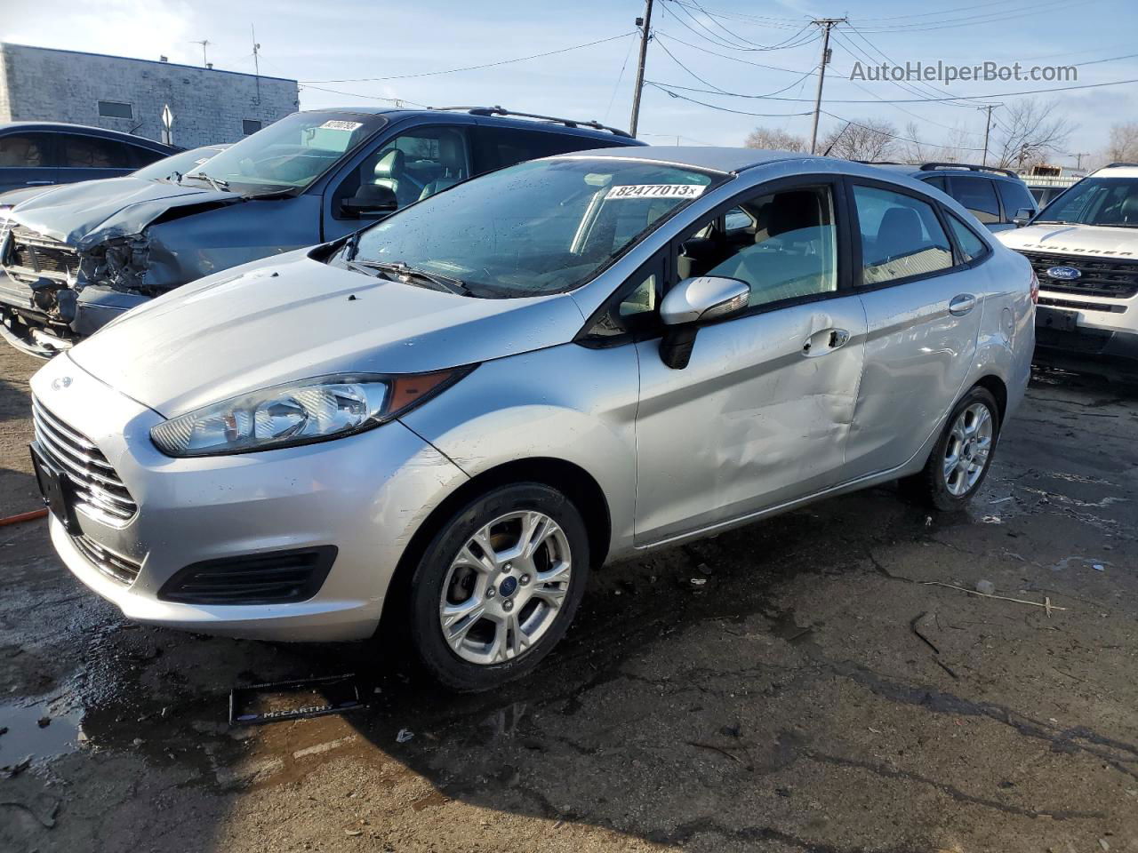 2016 Ford Fiesta Se Серебряный vin: 3FADP4BJ6GM207872