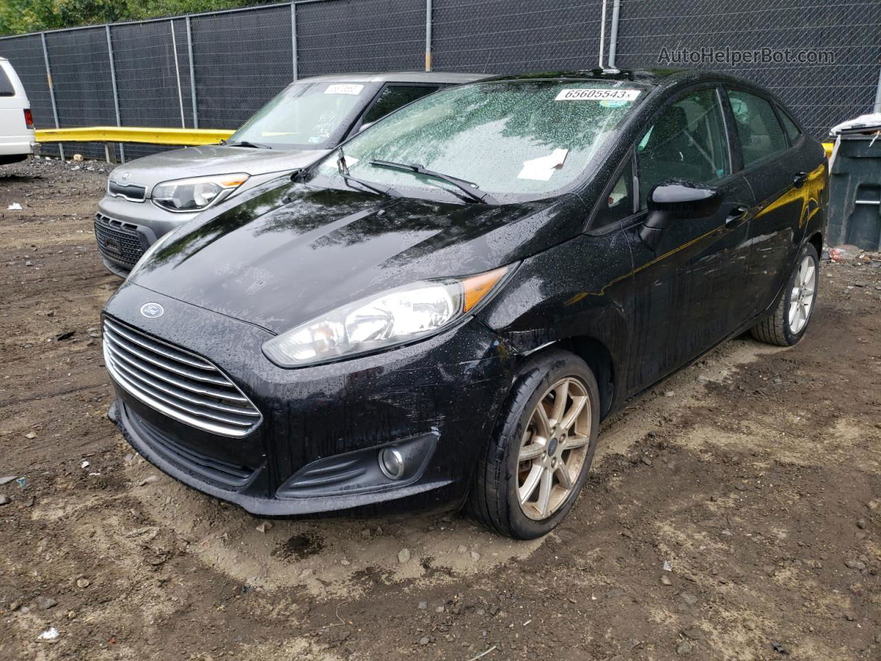 2017 Ford Fiesta Se Черный vin: 3FADP4BJ6HM138909