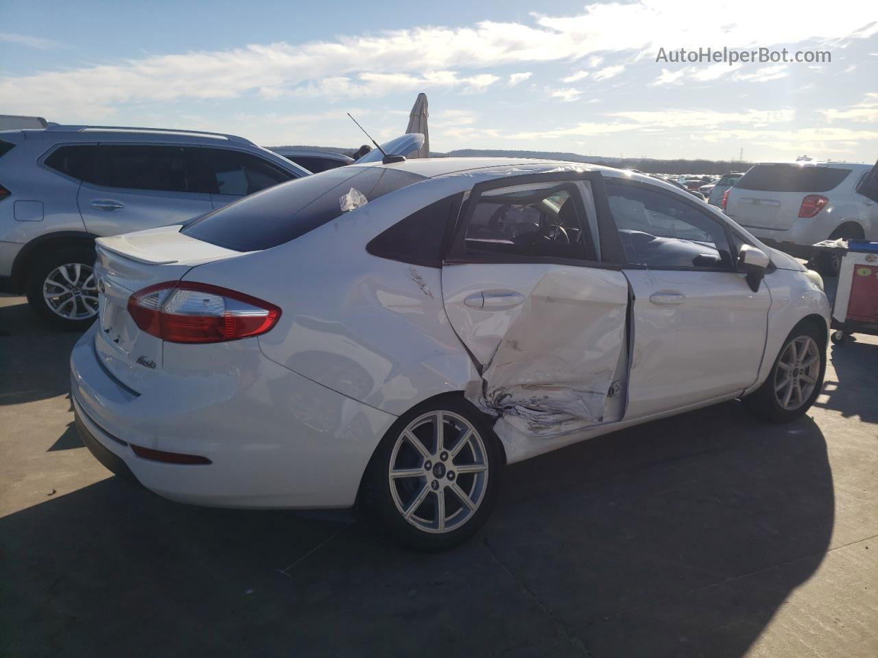 2017 Ford Fiesta Se White vin: 3FADP4BJ6HM140238