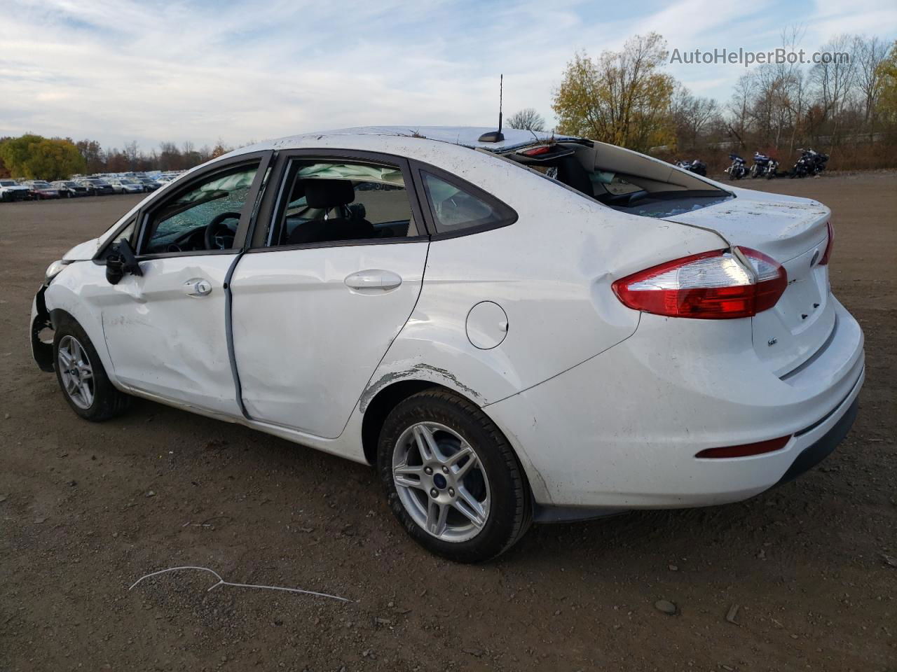 2019 Ford Fiesta Se White vin: 3FADP4BJ6KM109191
