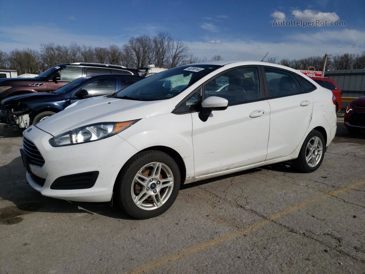 2019 Ford Fiesta Se White vin: 3FADP4BJ6KM124192