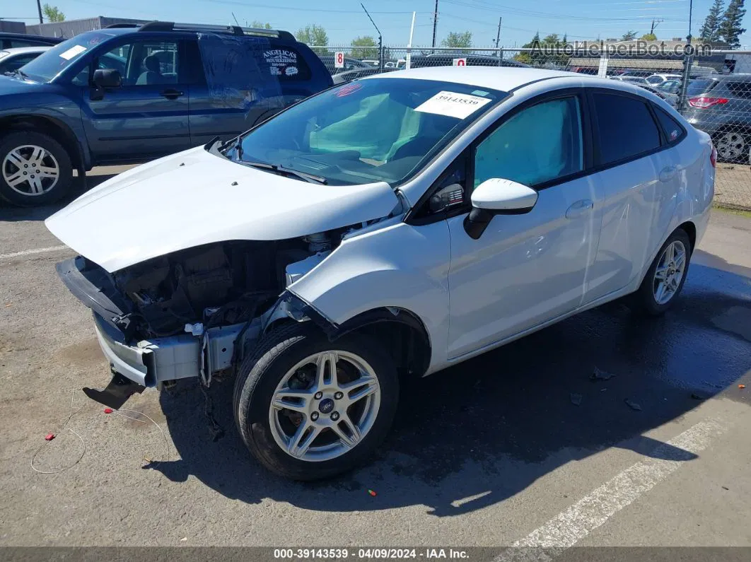 2019 Ford Fiesta Se Белый vin: 3FADP4BJ6KM130431