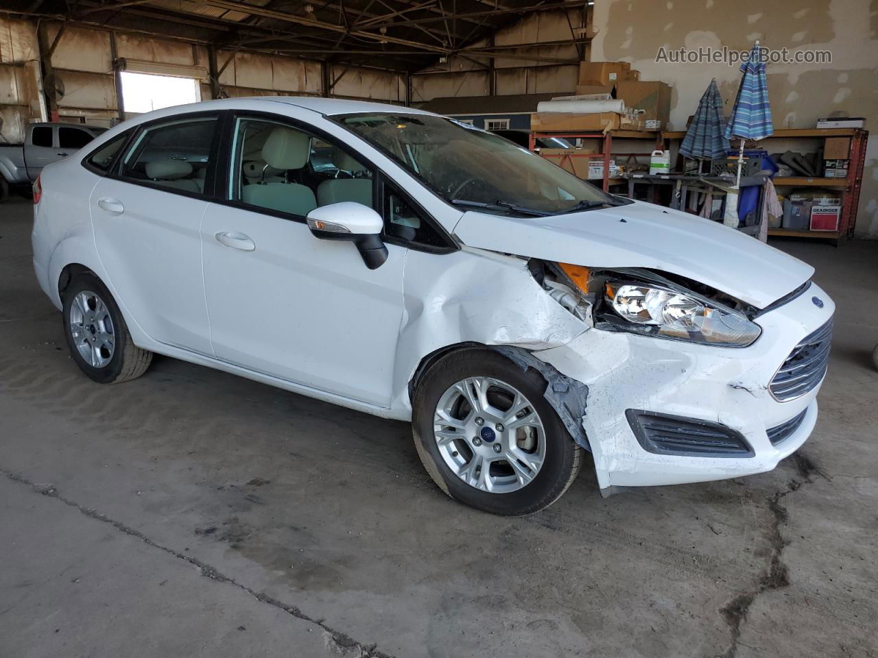 2016 Ford Fiesta Se White vin: 3FADP4BJ7GM157144