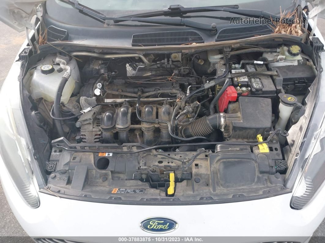 2017 Ford Fiesta Se Белый vin: 3FADP4BJ7HM129278