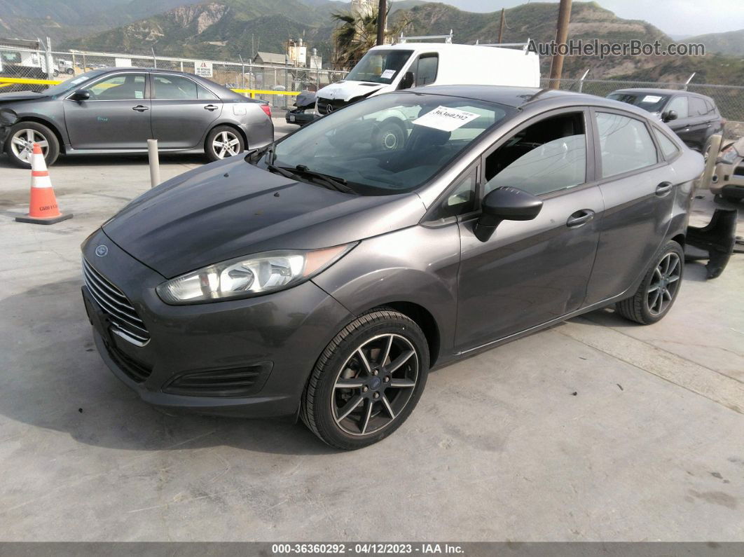 2017 Ford Fiesta Se Черный vin: 3FADP4BJ7HM137882