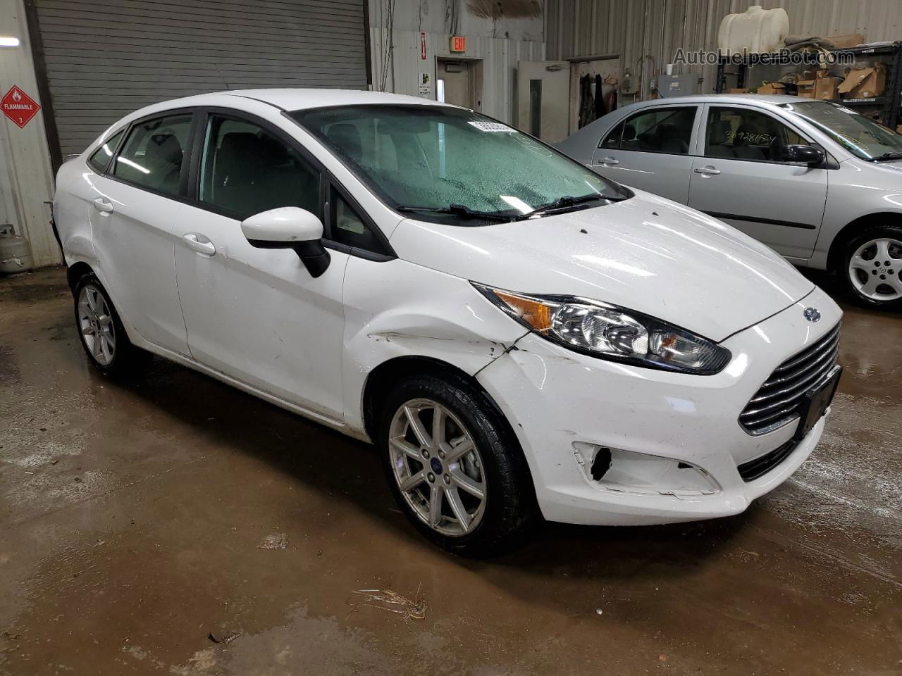 2019 Ford Fiesta Se White vin: 3FADP4BJ7KM133371