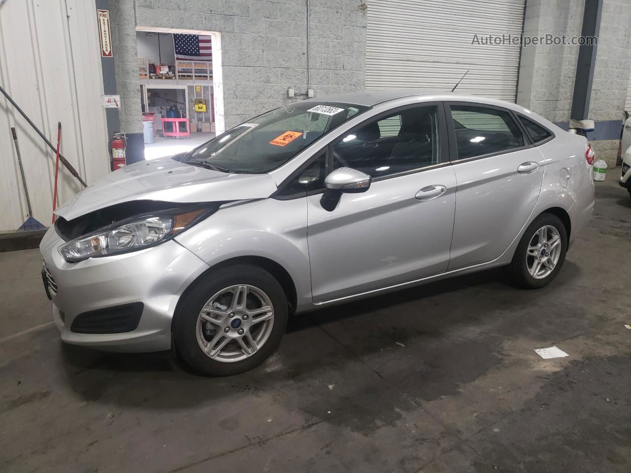 2019 Ford Fiesta Se Silver vin: 3FADP4BJ7KM141177