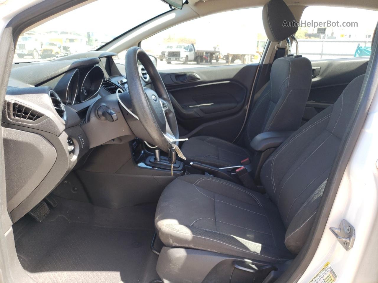 2019 Ford Fiesta Se Белый vin: 3FADP4BJ7KM148422