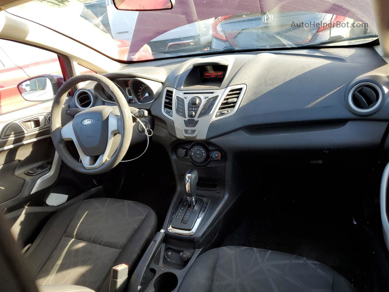 2011 Ford Fiesta Se Красный vin: 3FADP4BJ8BM177685