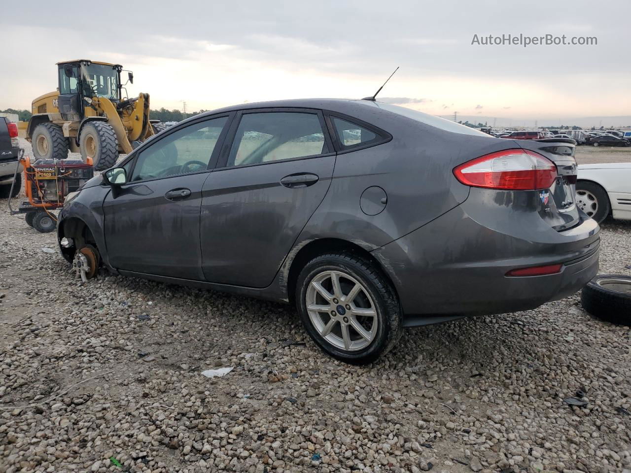 2015 Ford Fiesta Se Угольный vin: 3FADP4BJ8FM195707