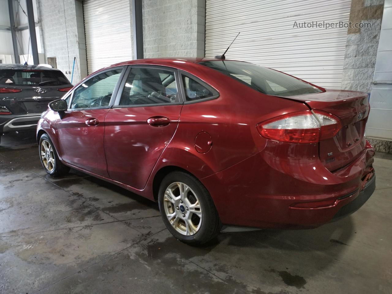 2016 Ford Fiesta Se Red vin: 3FADP4BJ8GM156245