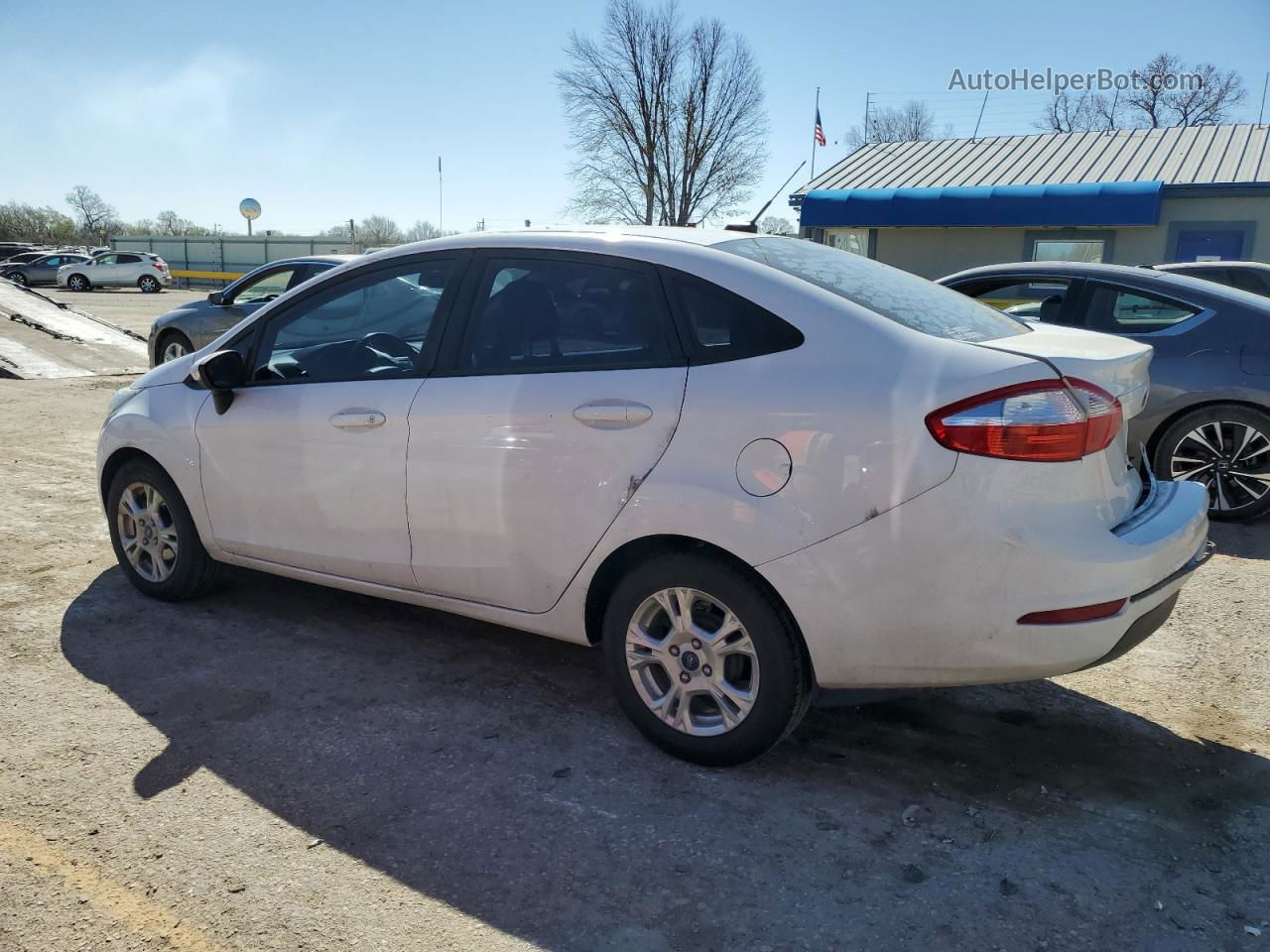 2016 Ford Fiesta Se White vin: 3FADP4BJ8GM206741