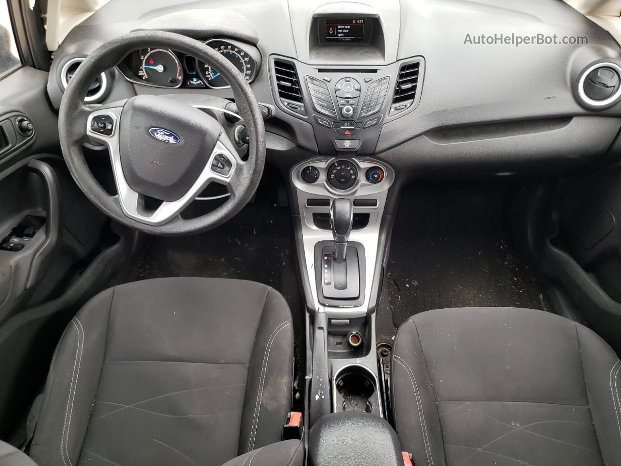 2019 Ford Fiesta Se Серый vin: 3FADP4BJ8KM132312