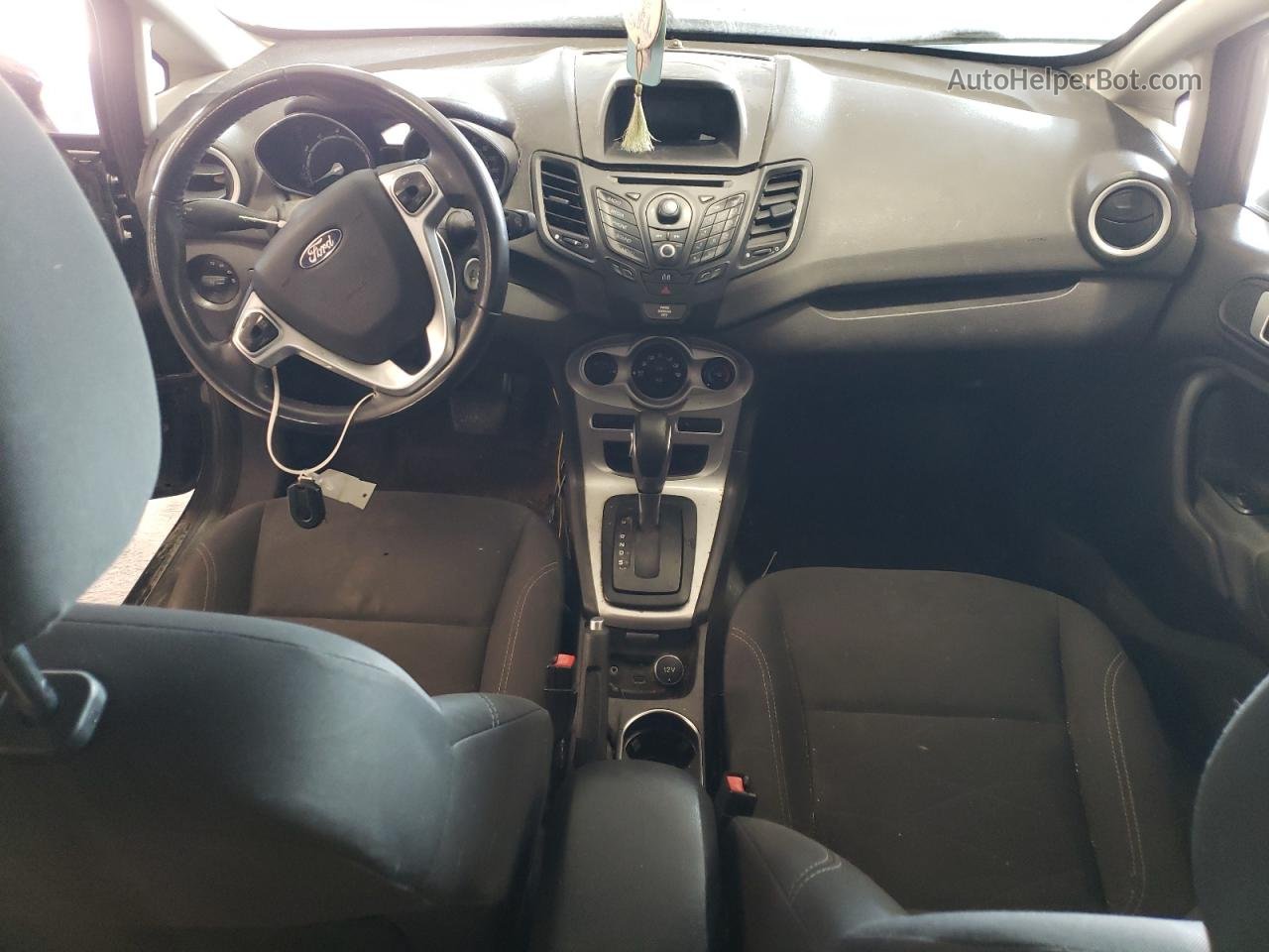 2015 Ford Fiesta Se Black vin: 3FADP4BJ9FM114245