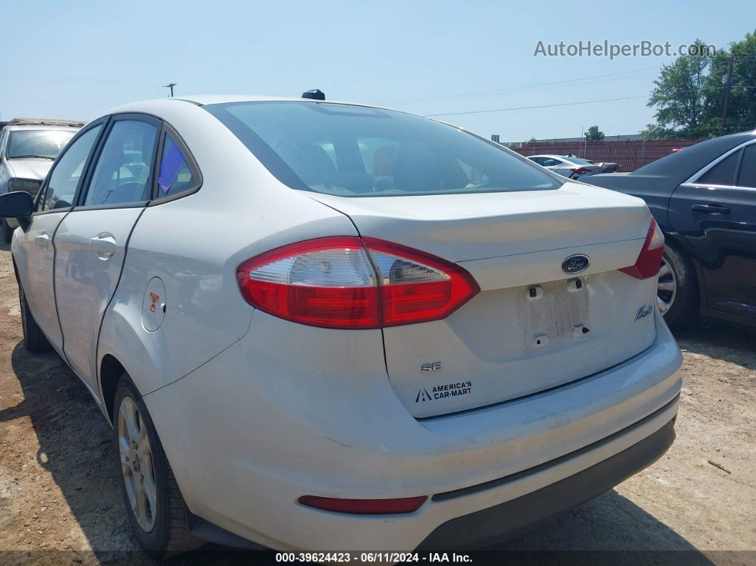 2015 Ford Fiesta Se White vin: 3FADP4BJ9FM136360