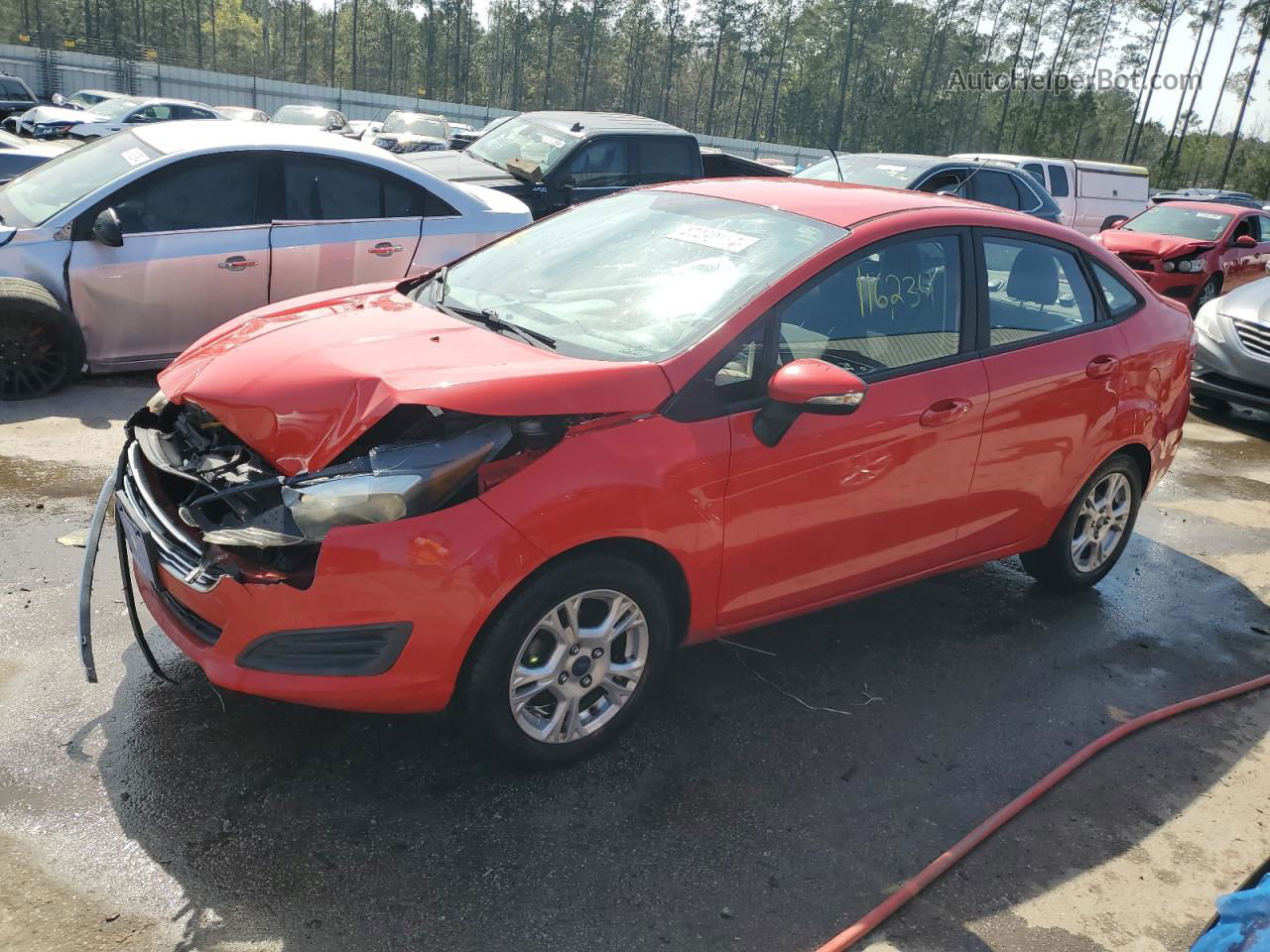 2015 Ford Fiesta Se Red vin: 3FADP4BJ9FM157466