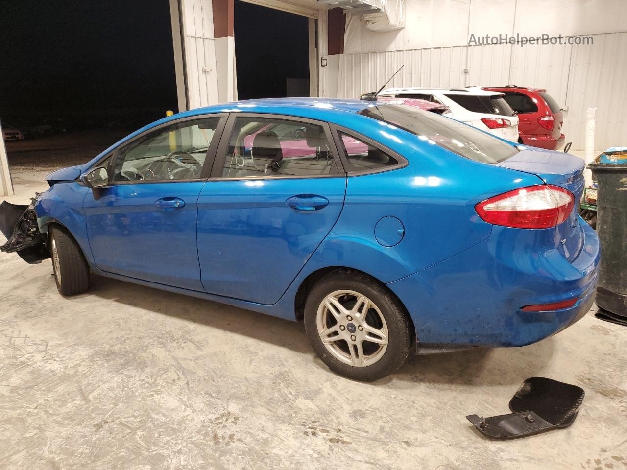 2017 Ford Fiesta Se Синий vin: 3FADP4BJ9HM104852