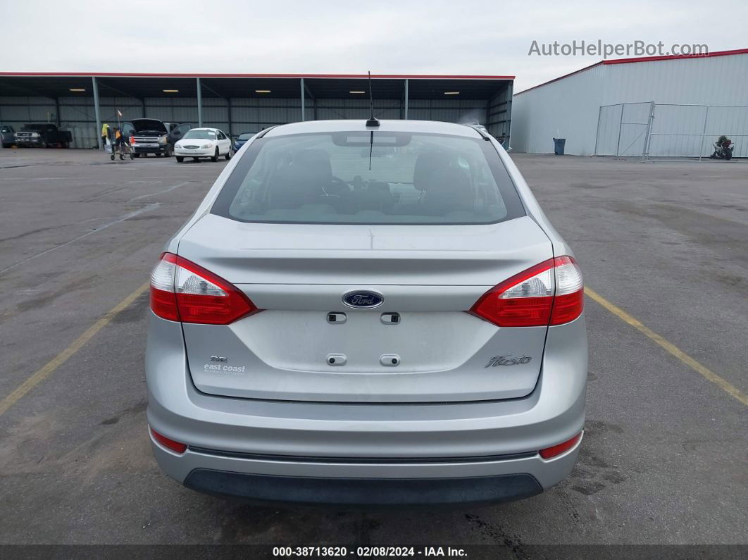 2017 Ford Fiesta Se Silver vin: 3FADP4BJ9HM149628