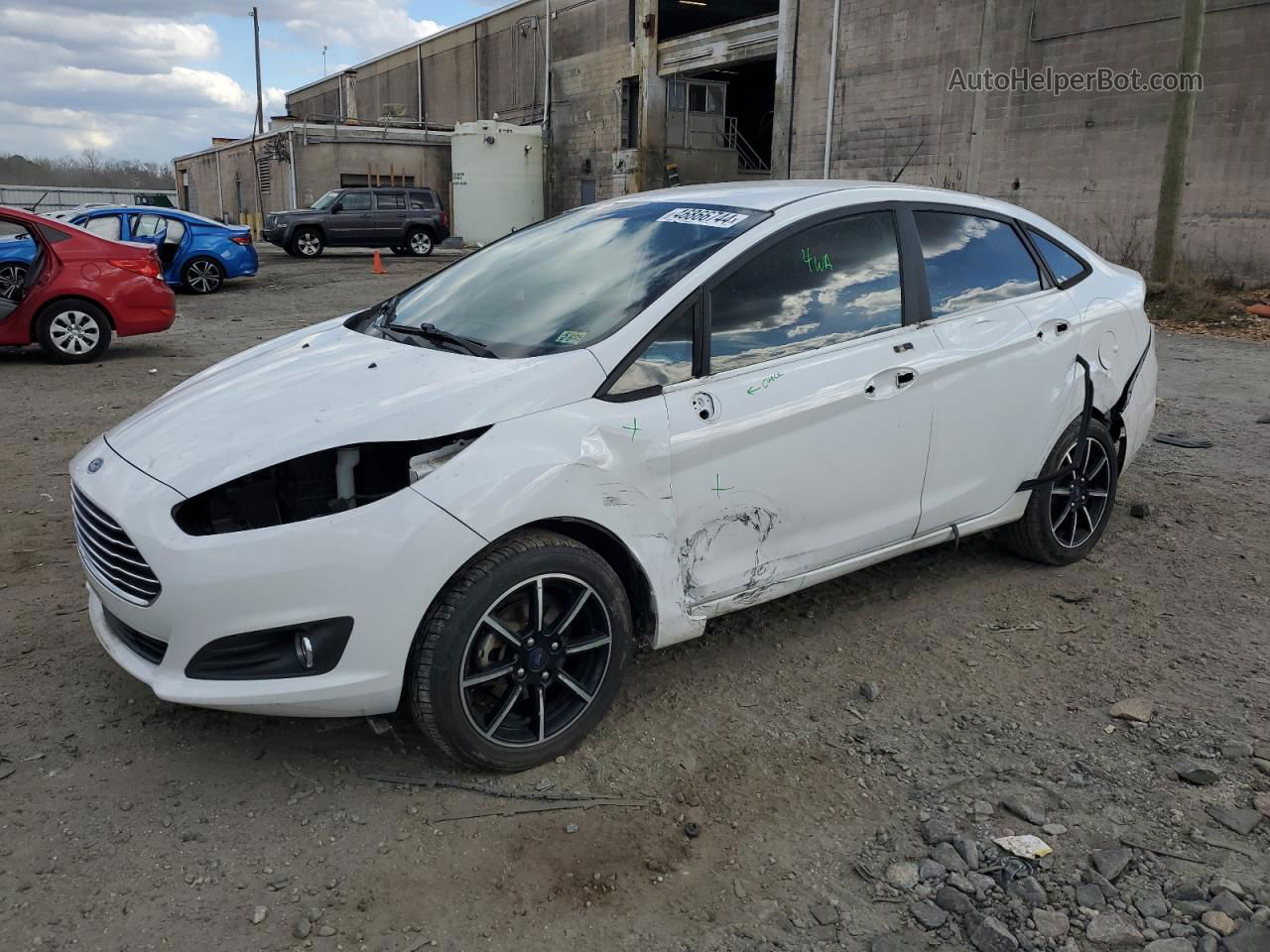 2017 Ford Fiesta Se Белый vin: 3FADP4BJ9HM170382