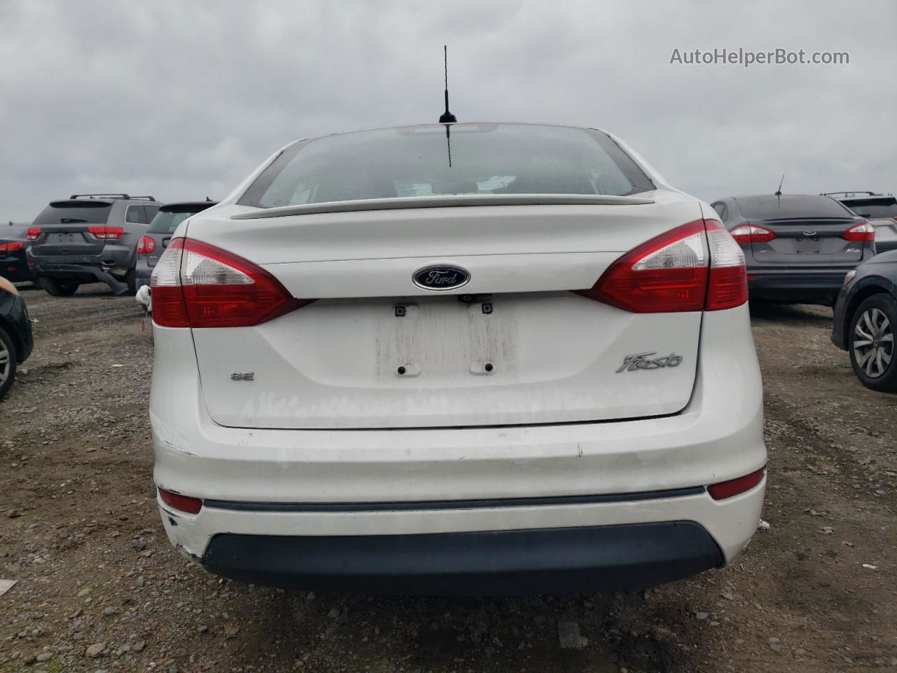 2019 Ford Fiesta Se White vin: 3FADP4BJ9KM106494