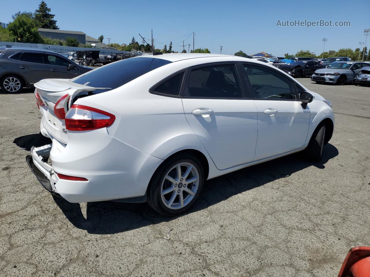 2019 Ford Fiesta Se White vin: 3FADP4BJ9KM148454