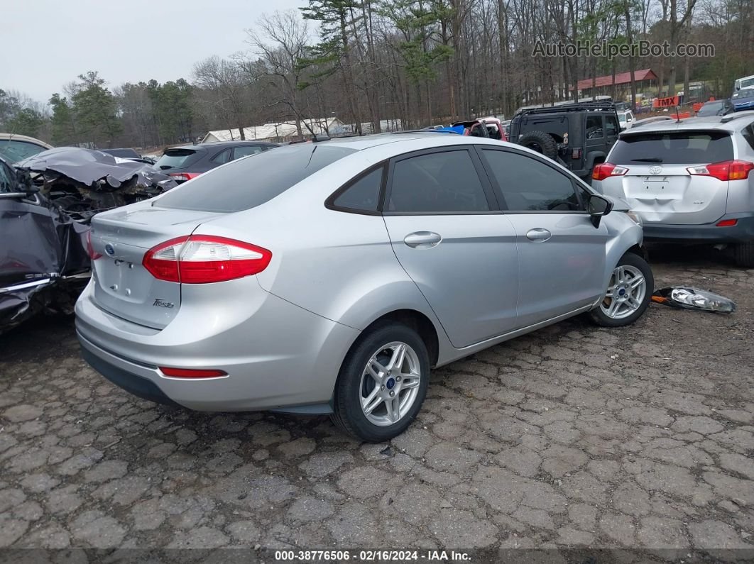 2019 Ford Fiesta Se Silver vin: 3FADP4BJ9KM158689