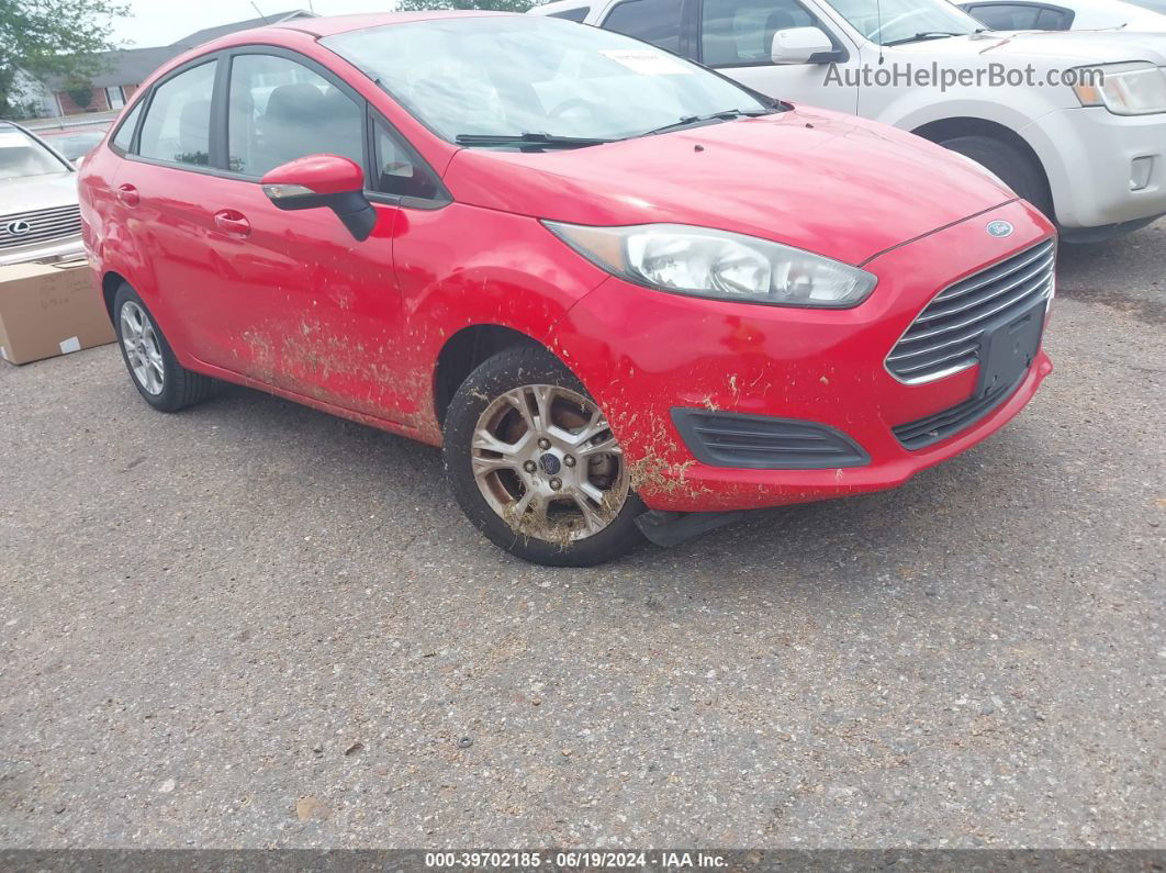 2015 Ford Fiesta Se Red vin: 3FADP4BJXFM199872