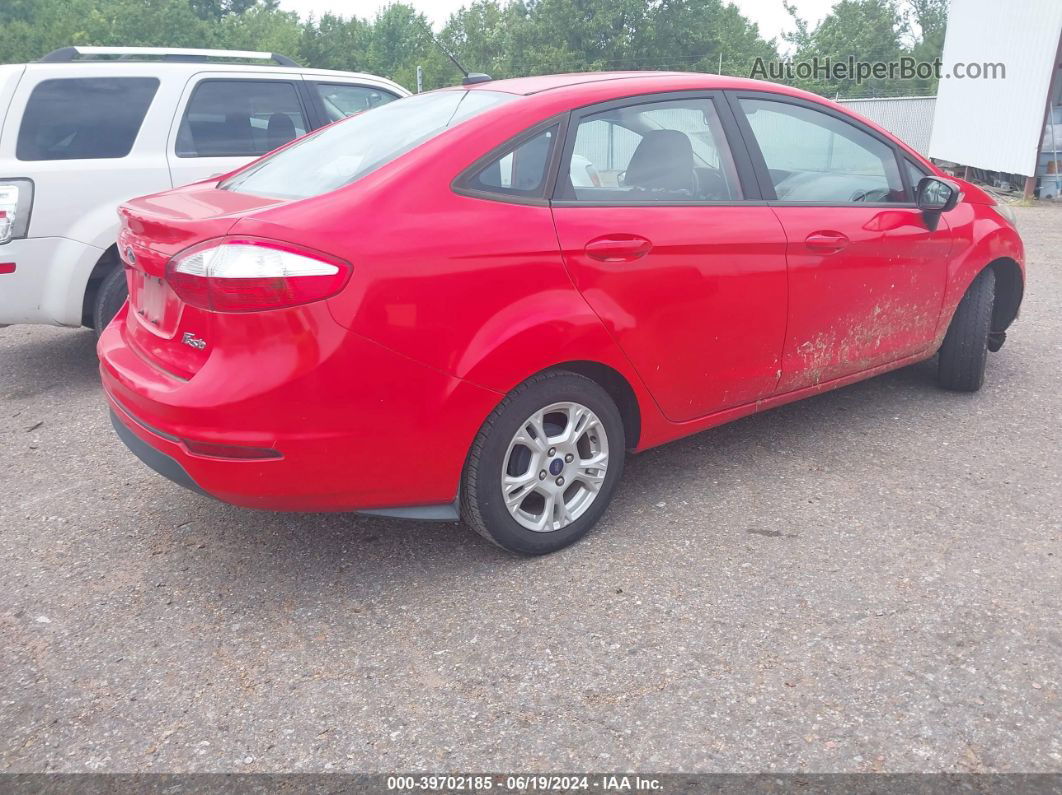 2015 Ford Fiesta Se Red vin: 3FADP4BJXFM199872