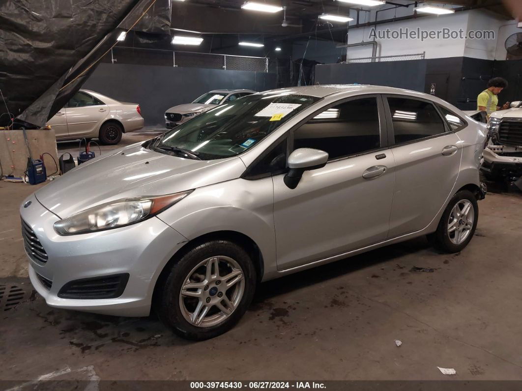 2017 Ford Fiesta Se Silver vin: 3FADP4BJXHM144373