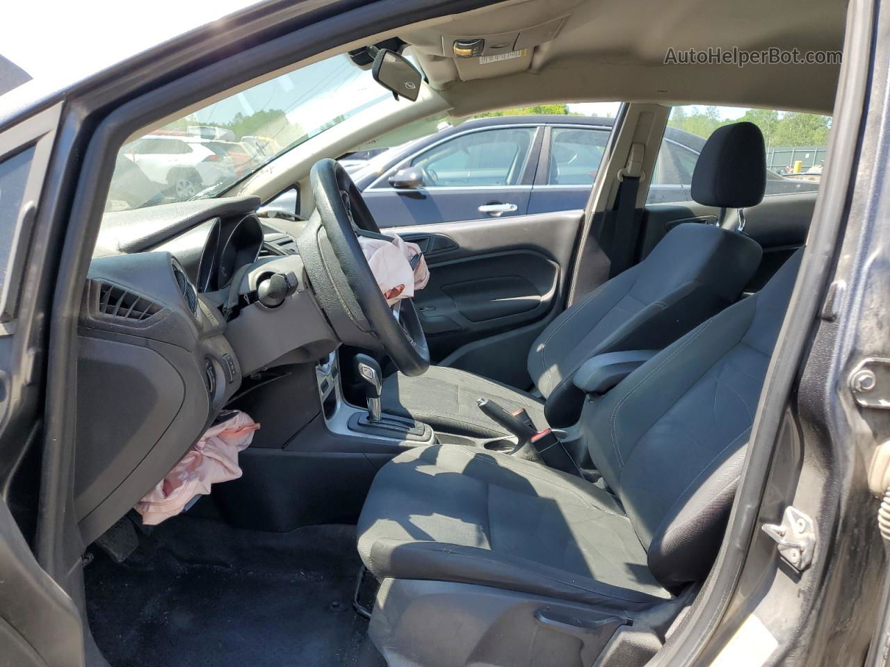2019 Ford Fiesta Se Charcoal vin: 3FADP4BJXKM103782