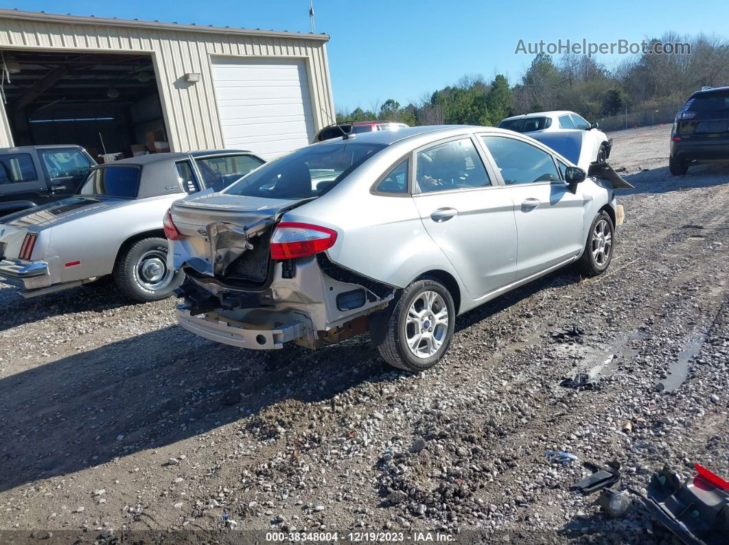 2019 Ford Fiesta Se Silver vin: 3FADP4BJXKM105984