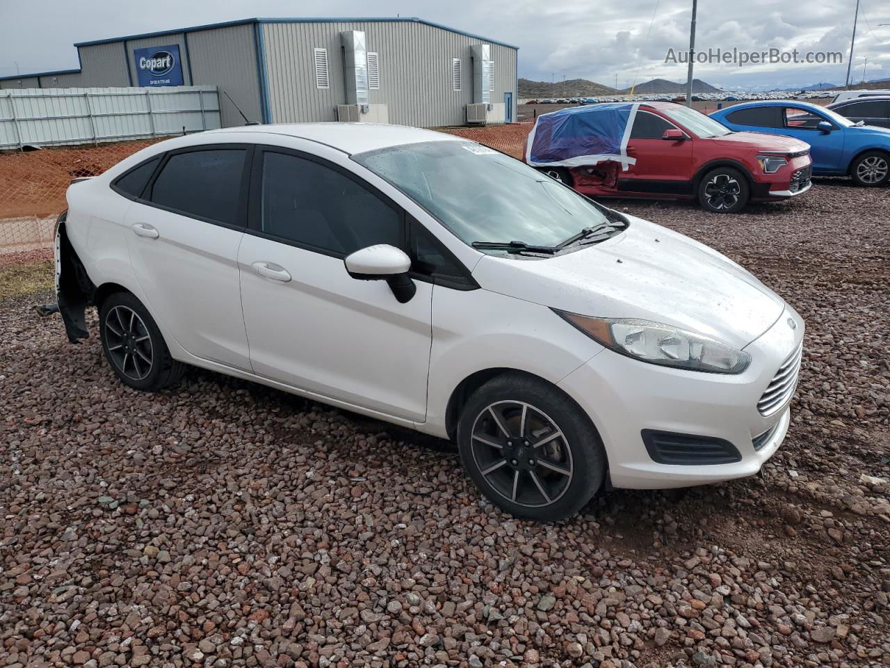 2019 Ford Fiesta Se White vin: 3FADP4BJXKM118511