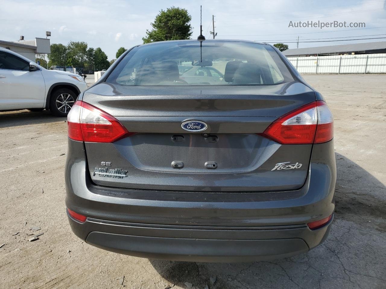 2019 Ford Fiesta Se Gray vin: 3FADP4BJXKM121165