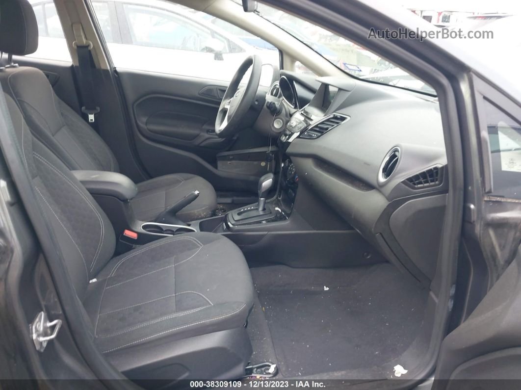 2019 Ford Fiesta Se Gray vin: 3FADP4BJXKM133025