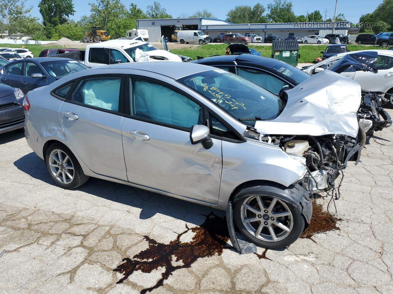 2019 Ford Fiesta Se Silver vin: 3FADP4BJXKM137365