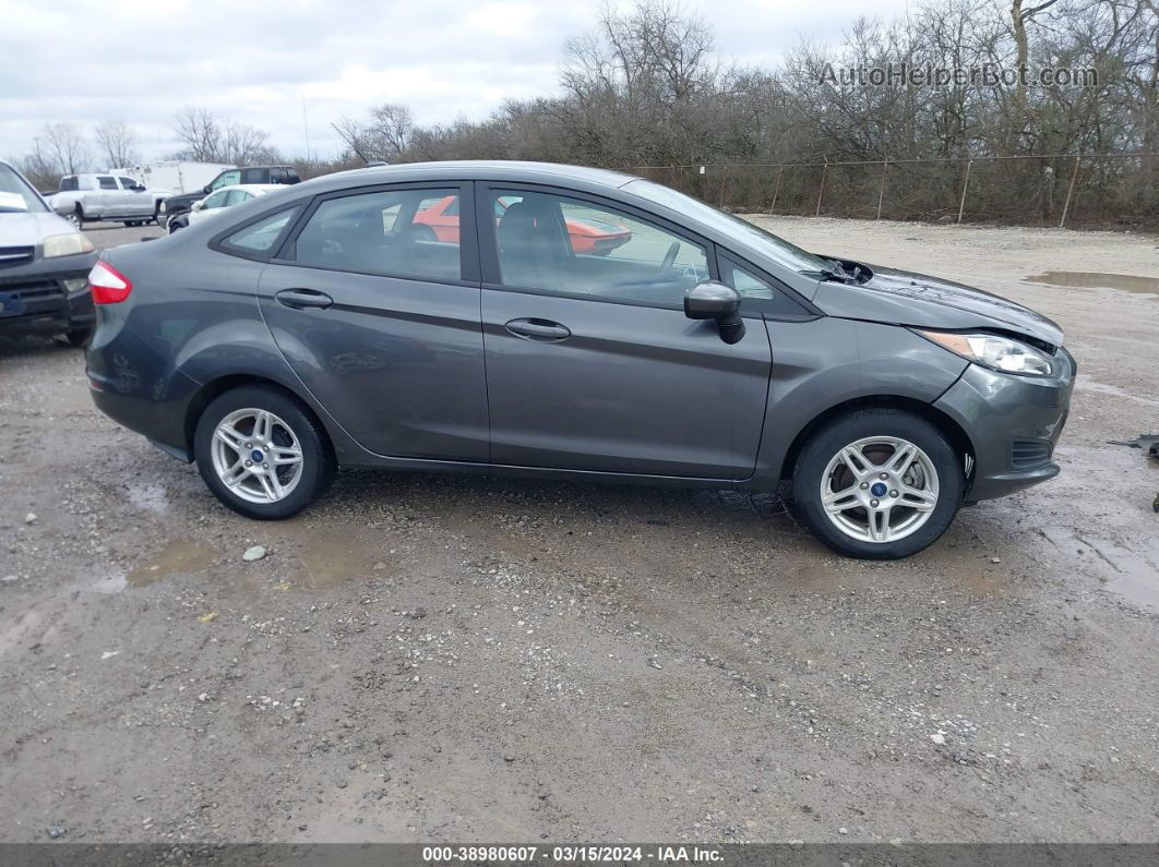 2019 Ford Fiesta Se Gray vin: 3FADP4BJXKM146843