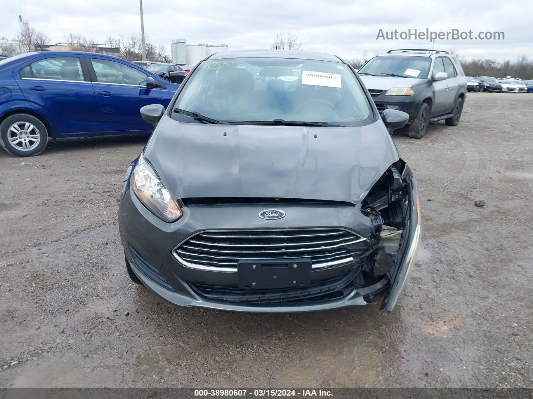 2019 Ford Fiesta Se Gray vin: 3FADP4BJXKM146843