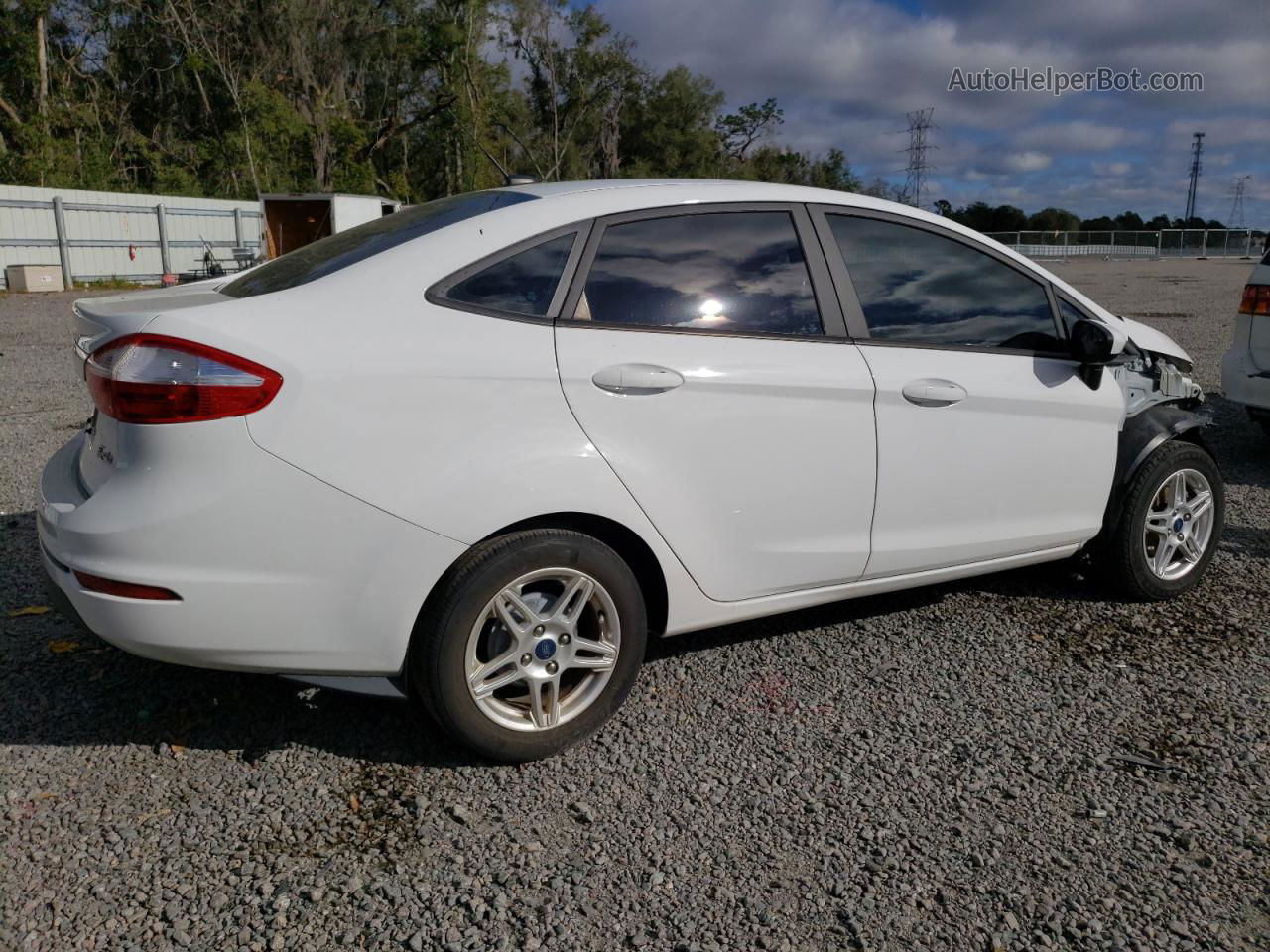 2019 Ford Fiesta Se White vin: 3FADP4BJXKM161486