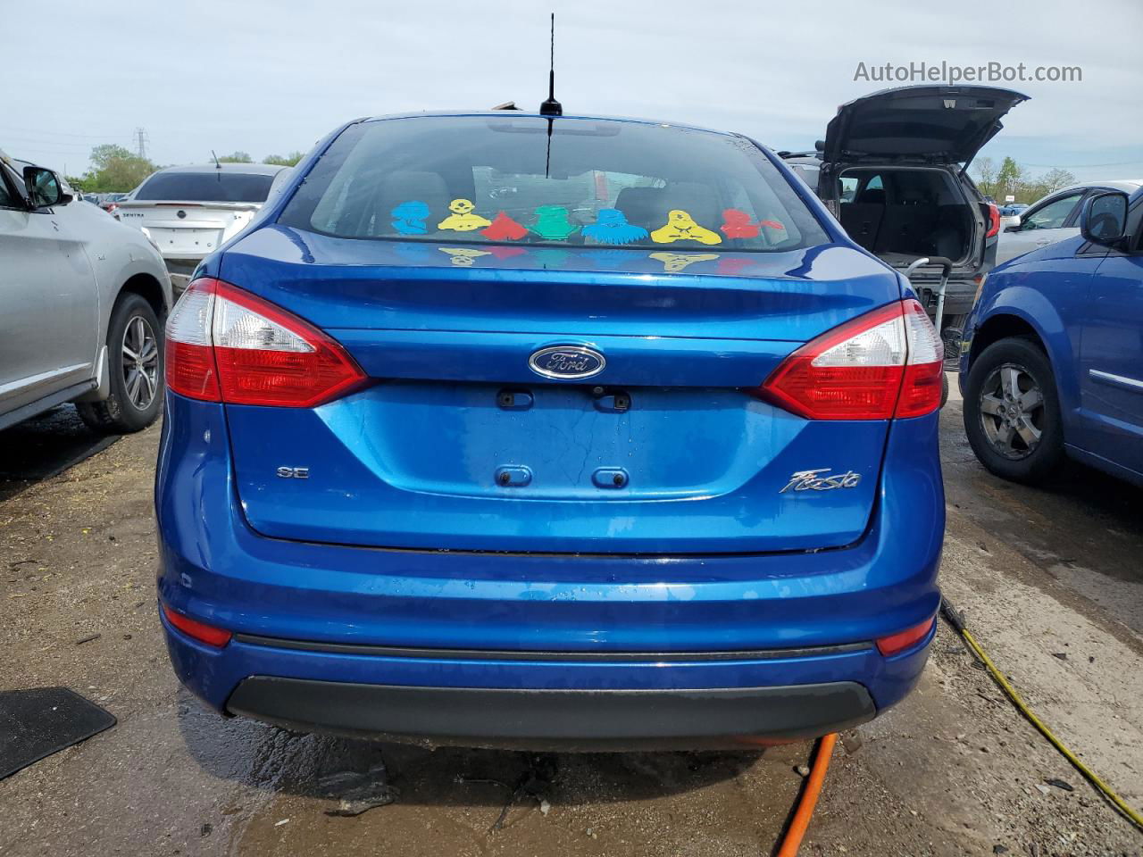 2019 Ford Fiesta Se Blue vin: 3FADP4BJXKM165179